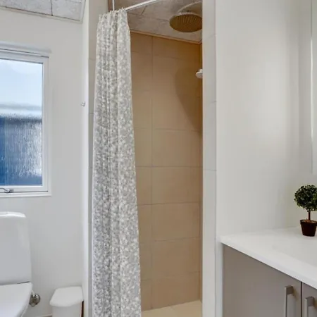 Villavilla 547 - Hostrup Strand, Limfjorden * Spottrup
